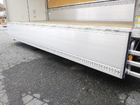 いすゞフォワードアルミウイング増トン（6t・8t）[写真18]