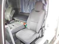 いすゞフォワードアルミウイング増トン（6t・8t）[写真32]