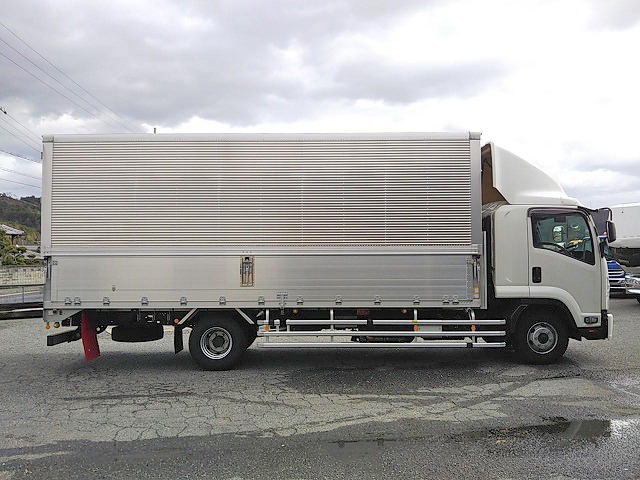 いすゞフォワードアルミウイング増トン（6t・8t）[写真07]