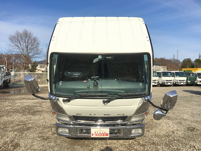 三菱ふそうキャンター平ボディ小型（2t・3t）[写真10]