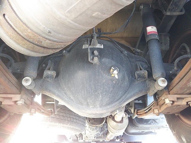 三菱ふそうキャンター平ボディ小型（2t・3t）[写真22]