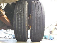 三菱ふそうキャンター平ボディ小型（2t・3t）[写真24]