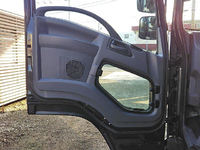 いすゞフォワードアルミウイング中型（4t）[写真25]