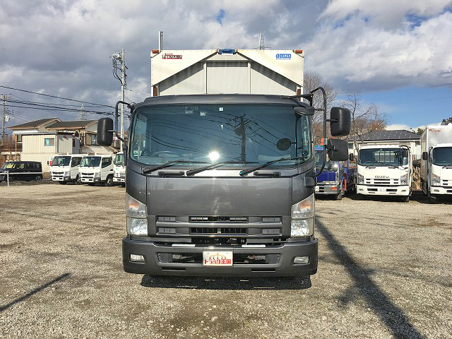 いすゞフォワードアルミウイング中型（4t）[写真09]