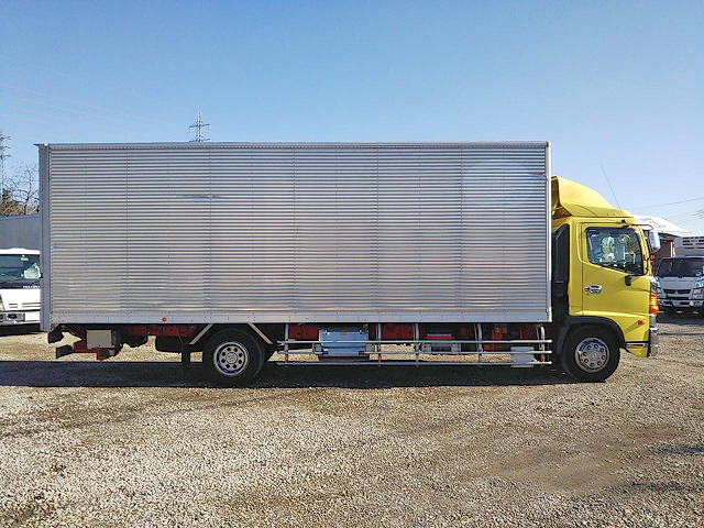 日野レンジャーアルミバン増トン（6t・8t）[写真06]