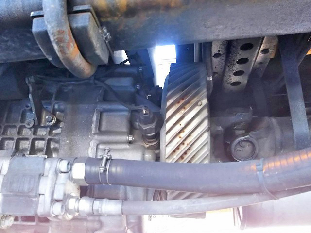 三菱ふそうファイタークレーン5段増トン（6t・8t）[写真24]