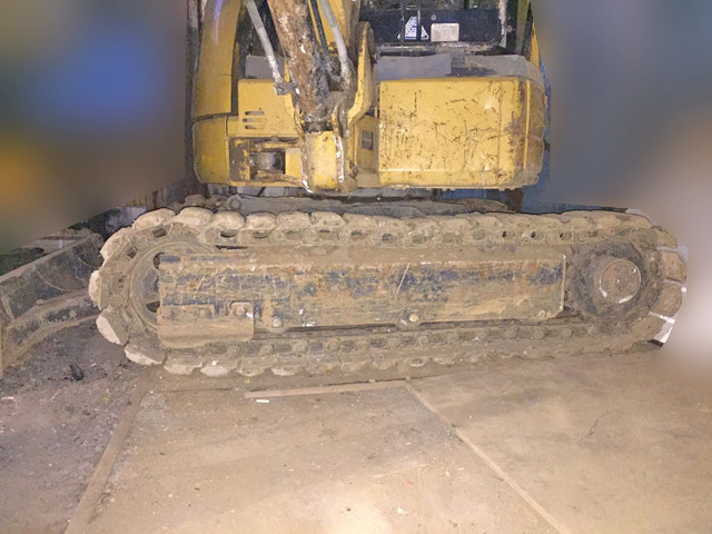 CATミニユンボ（ミニバックホー）[写真04]