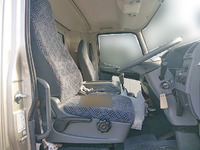 三菱ふそうファイターアルミブロック中型（4t）[写真14]