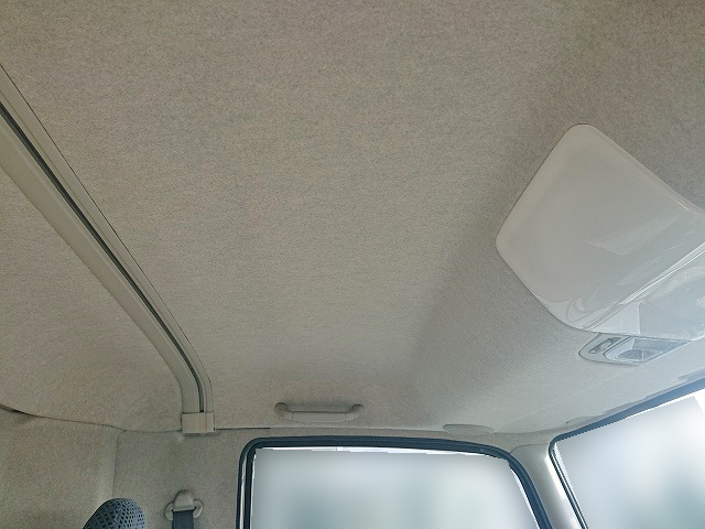 三菱ふそうファイターアルミブロック中型（4t）[写真15]