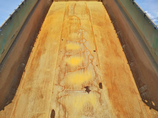 三菱ふそうスーパーグレートダンプ大型（10t）[写真13]