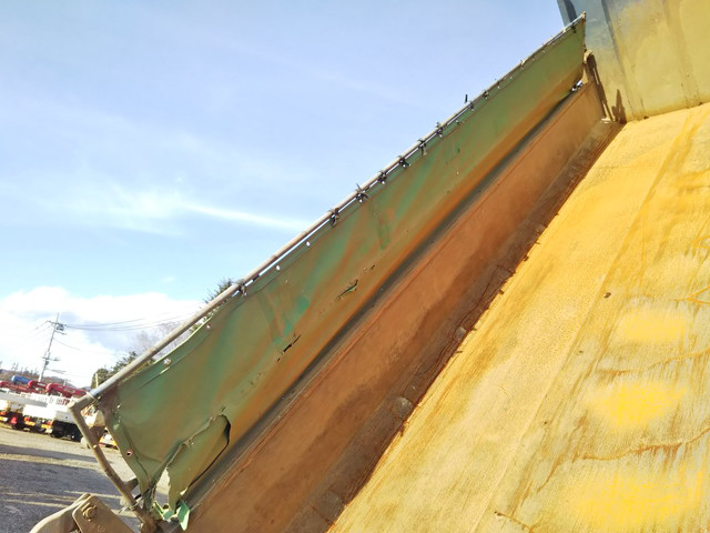 三菱ふそうスーパーグレートダンプ大型（10t）[写真14]