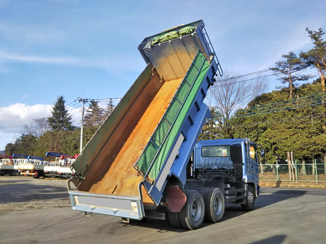 三菱ふそうスーパーグレートダンプ大型（10t）[写真05]