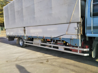 いすゞフォワード幌ウイング中型（4t）[写真18]