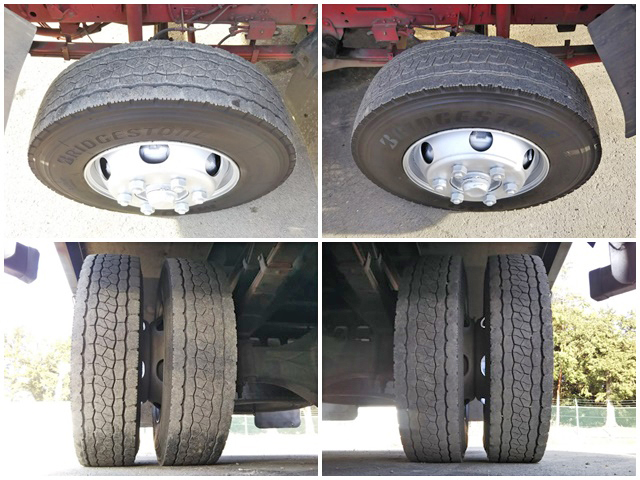 いすゞフォワード幌ウイング中型（4t）[写真23]