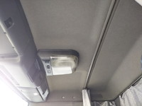 いすゞフォワード幌ウイング中型（4t）[写真35]