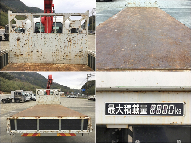 いすゞフォワードユニック4段中型（4t）[写真10]