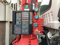 いすゞフォワードユニック4段中型（4t）[写真12]