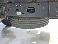 いすゞフォワードユニック4段中型（4t）[写真17]