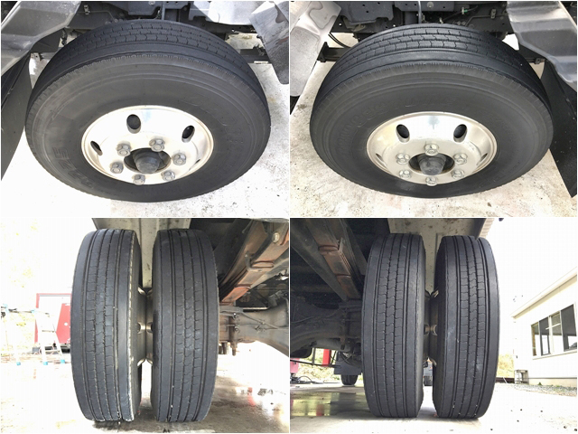 いすゞフォワードユニック4段中型（4t）[写真21]