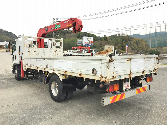 いすゞフォワードユニック4段中型（4t）[写真04]