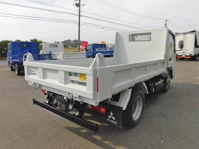三菱ふそうキャンターダンプ小型（2t・3t）[写真08]