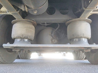 三菱ふそうスーパーグレートアルミウイング大型（10t）[写真25]