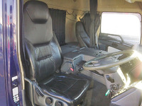 三菱ふそうスーパーグレートアルミウイング大型（10t）[写真29]