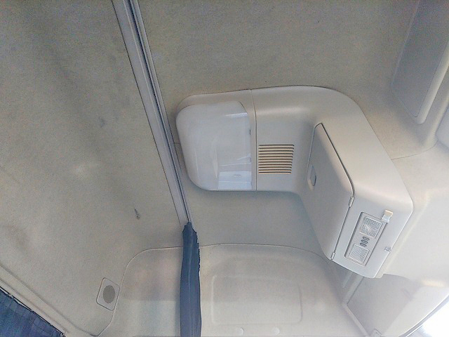 三菱ふそうスーパーグレートアルミウイング大型（10t）[写真34]