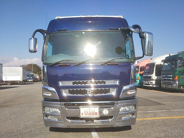 三菱ふそうスーパーグレートアルミウイング大型（10t）[写真07]