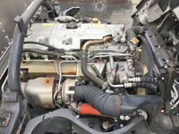 三菱ふそうキャンターアルミバン小型（2t・3t）[写真25]