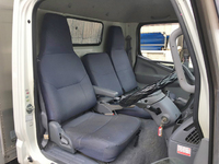 三菱ふそうキャンターアルミバン小型（2t・3t）[写真30]