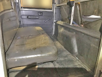 いすゞエルフダブルキャブ（Wキャブ）小型（2t・3t）[写真13]