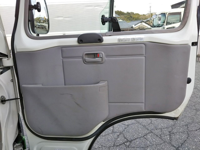 日野リエッセⅡ園児バス[写真17]