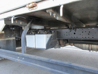 いすゞエルフ幌ウイング小型（2t・3t）[写真15]