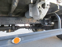 いすゞエルフ幌ウイング小型（2t・3t）[写真16]