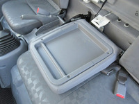 いすゞエルフ幌ウイング小型（2t・3t）[写真36]