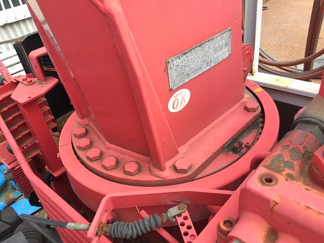 いすゞエルフユニック4段小型（2t・3t）[写真12]