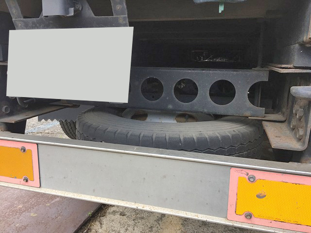 いすゞエルフユニック4段小型（2t・3t）[写真19]