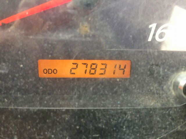 いすゞエルフユニック4段小型（2t・3t）[写真29]