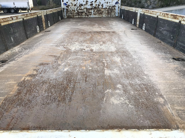 三菱ふそうファイターセルフクレーン5段中型（4t）[写真12]