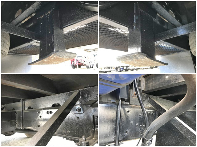 三菱ふそうファイターセルフクレーン5段中型（4t）[写真25]