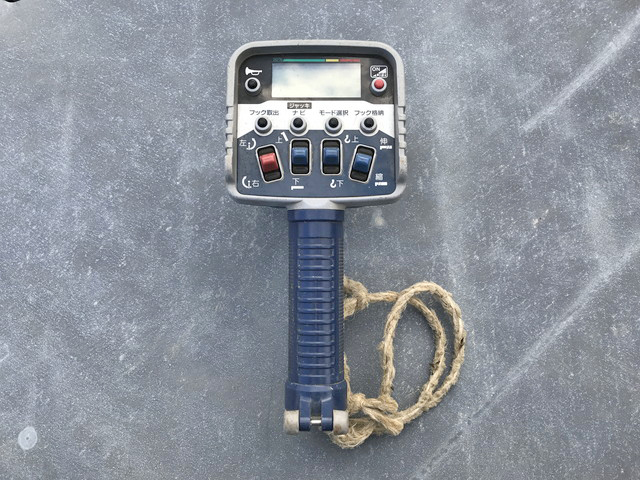 三菱ふそうファイターセルフクレーン5段中型（4t）[写真38]