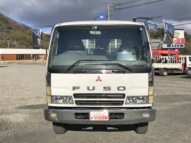 三菱ふそうファイターセルフクレーン5段中型（4t）[写真08]