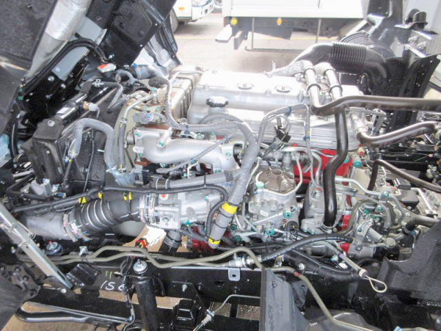 日野レンジャーアルミウイング中型（4t）[写真15]