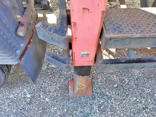 三菱ふそうスーパーグレートユニック3段大型（10t）[写真12]