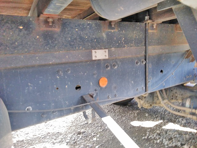 三菱ふそうスーパーグレートユニック3段大型（10t）[写真19]