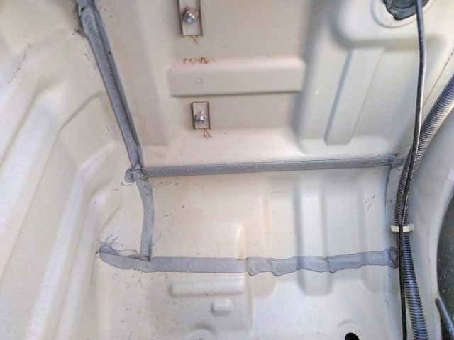 三菱ふそうスーパーグレートユニック3段大型（10t）[写真30]