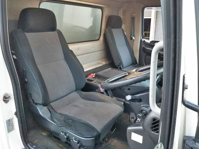 日野レンジャー冷凍車（冷蔵車）増トン（6t・8t）[写真30]