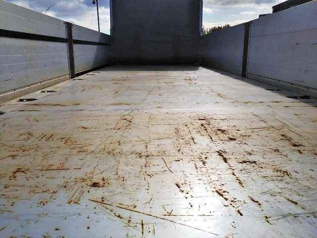 三菱ふそうファイターアルミブロック増トン（6t・8t）[写真10]