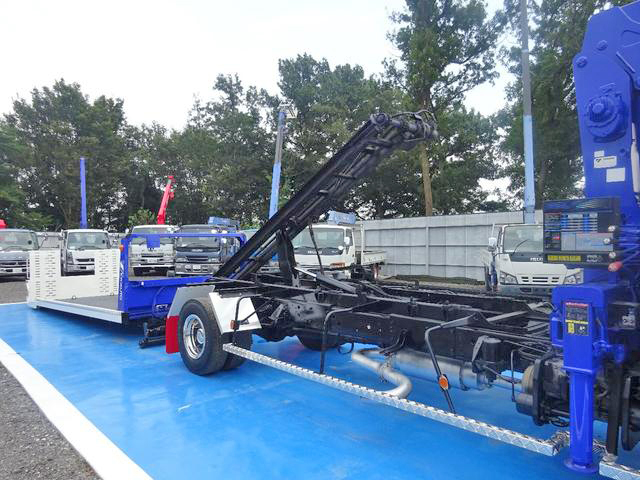 日野レンジャーセーフティクレーン3段中型（4t）[写真13]